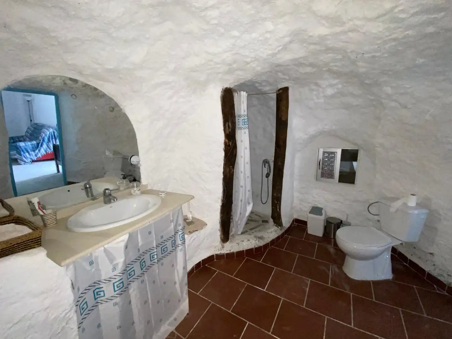 Baño de Finca rústica en venta en Huesa con Jardín privado y Amueblado