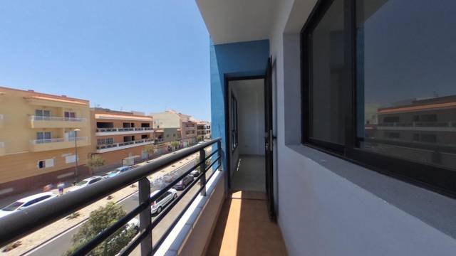 Piso en Venta en Calle la Ballena en Los Abrigos