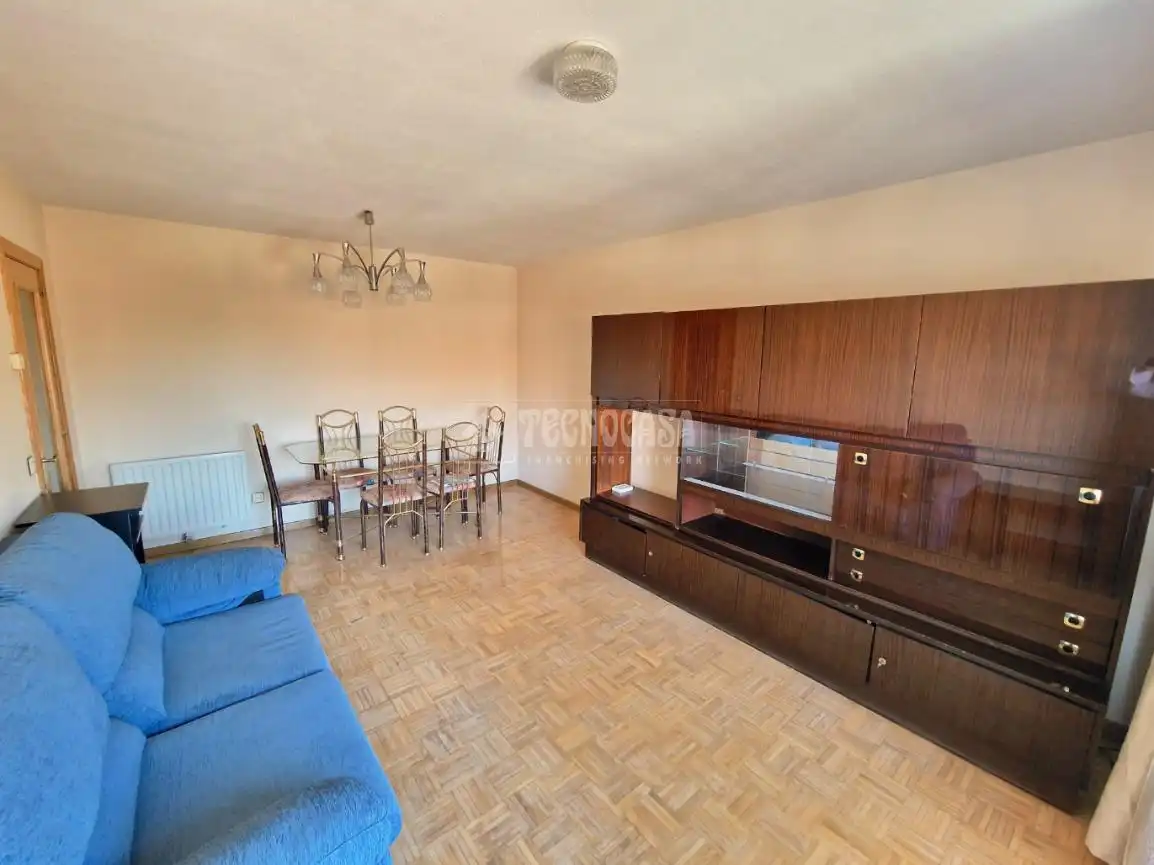 Sala de estar de Piso en venta en Alcorcón con Aire acondicionado, Calefacción y Balcón