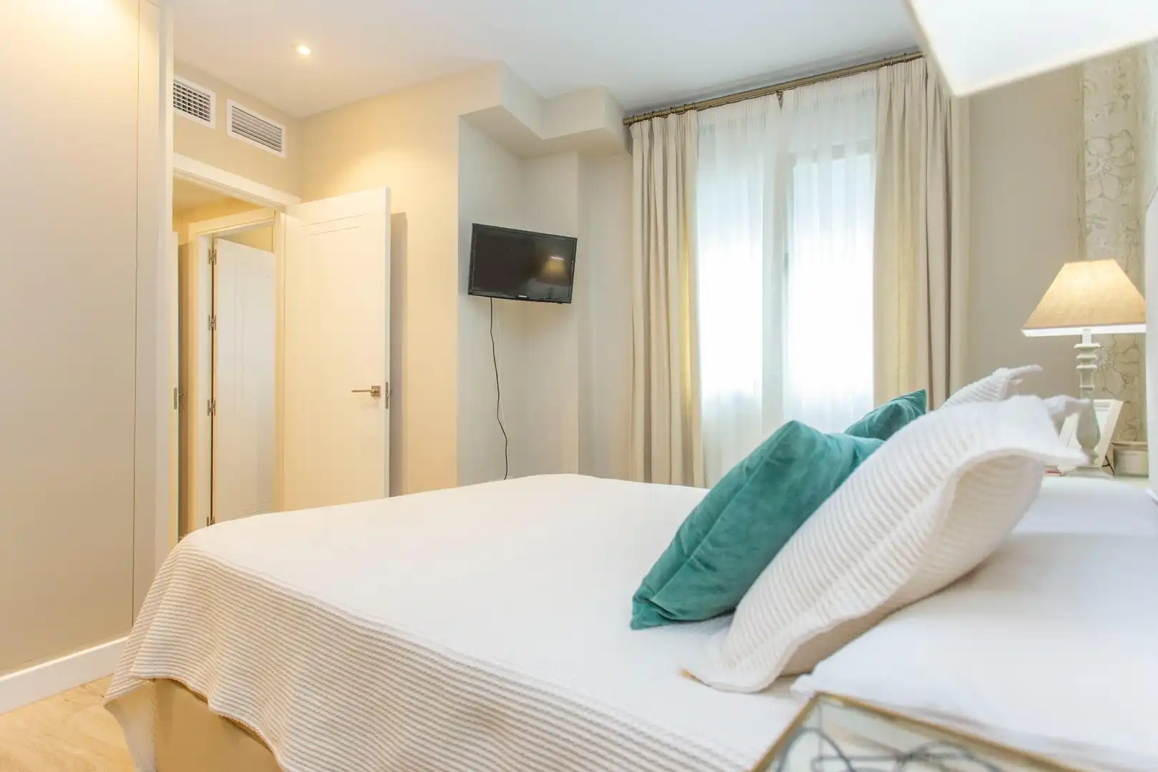 Schlafzimmer von Wohnung zum Verkauf in Jerez de la Frontera mit Klimaanlage, Heizung und Parkett