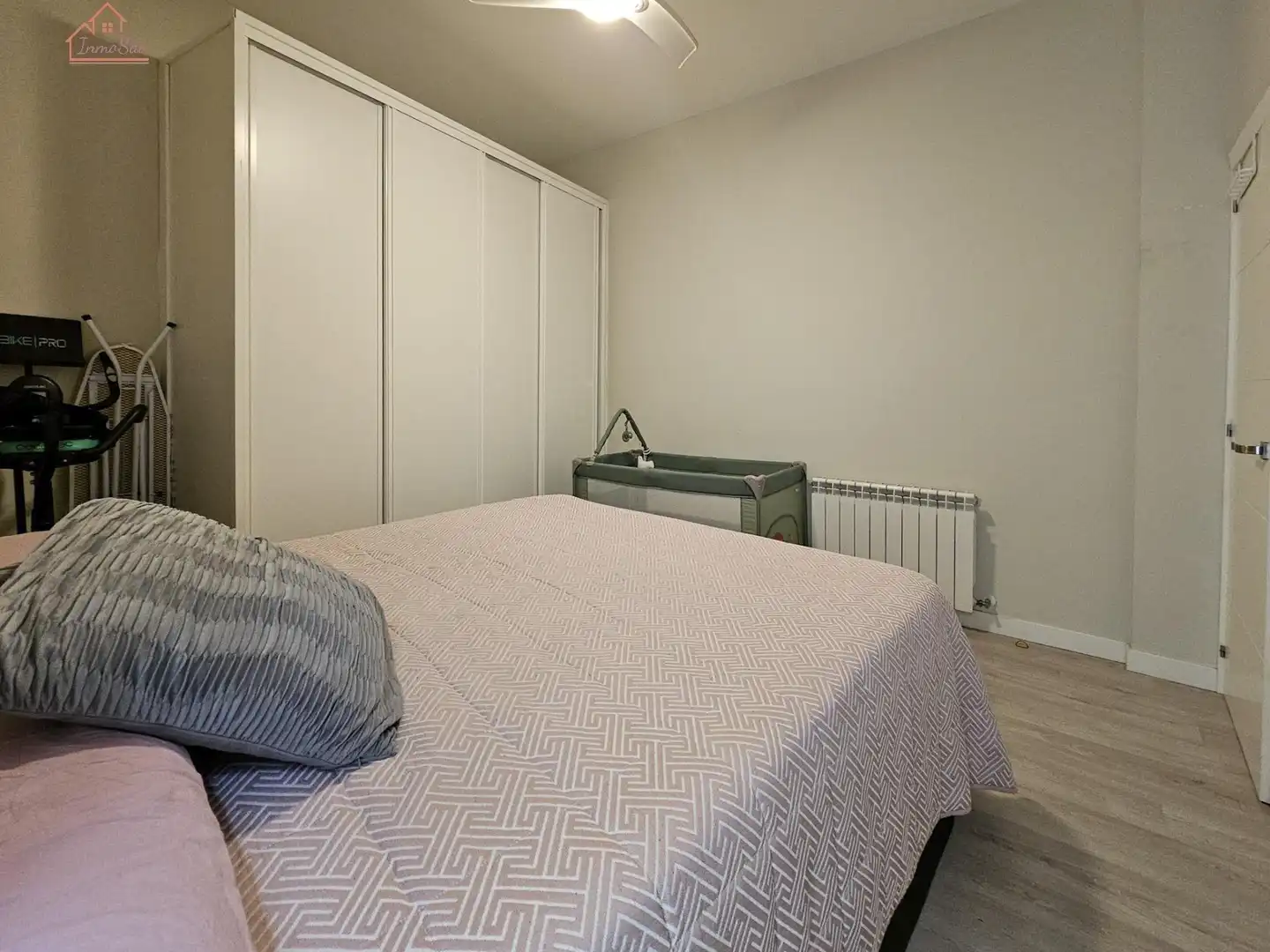 Habitación de Piso de alquiler en Madrid con Aire acondicionado, Calefacción y Amueblado
