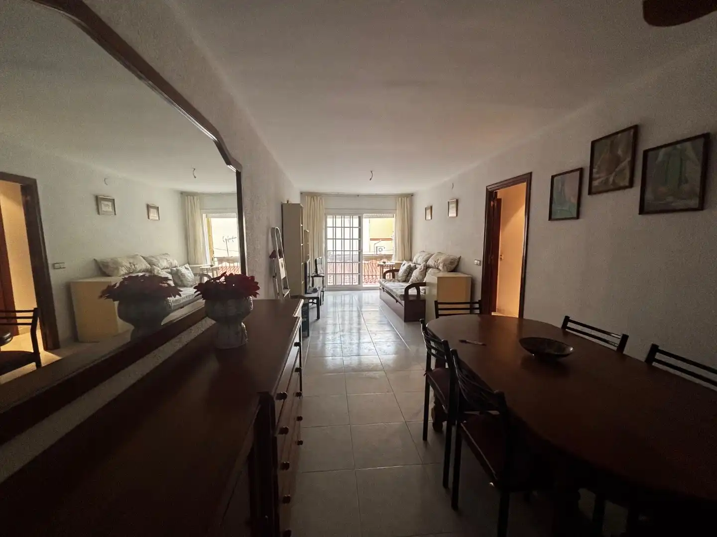 Flat with lift for sale in Major 16