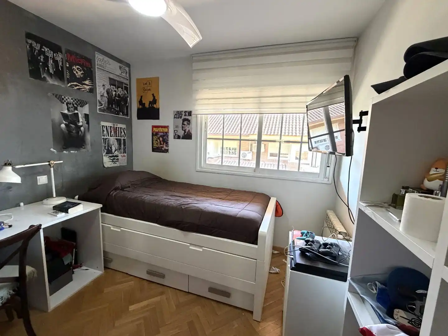 Dormitori de Casa o xalet en venda en Villaviciosa de Odón amb Aire condicionat i Terrassa