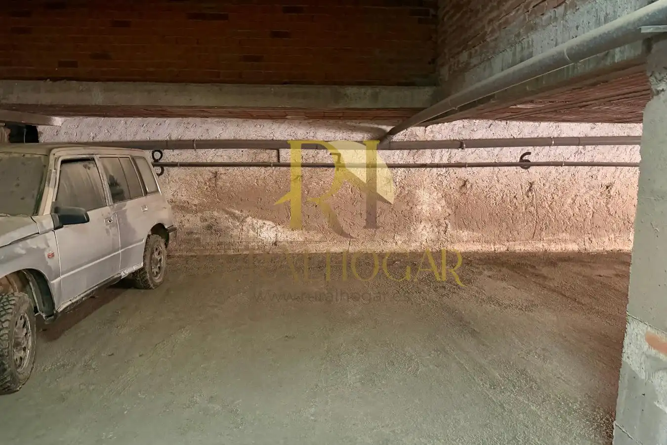 Parking de Piso en venta en Molina de Aragón con Calefacción, Trastero y Internet
