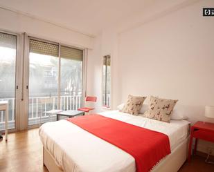 Bedroom of Flat to share in  Barcelona Capital  with Air Conditioner, Heating and Terrace