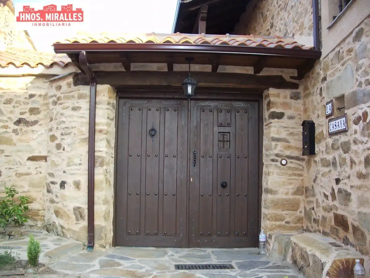 Casa o chalet en venta en Santiago Millas con Amueblado