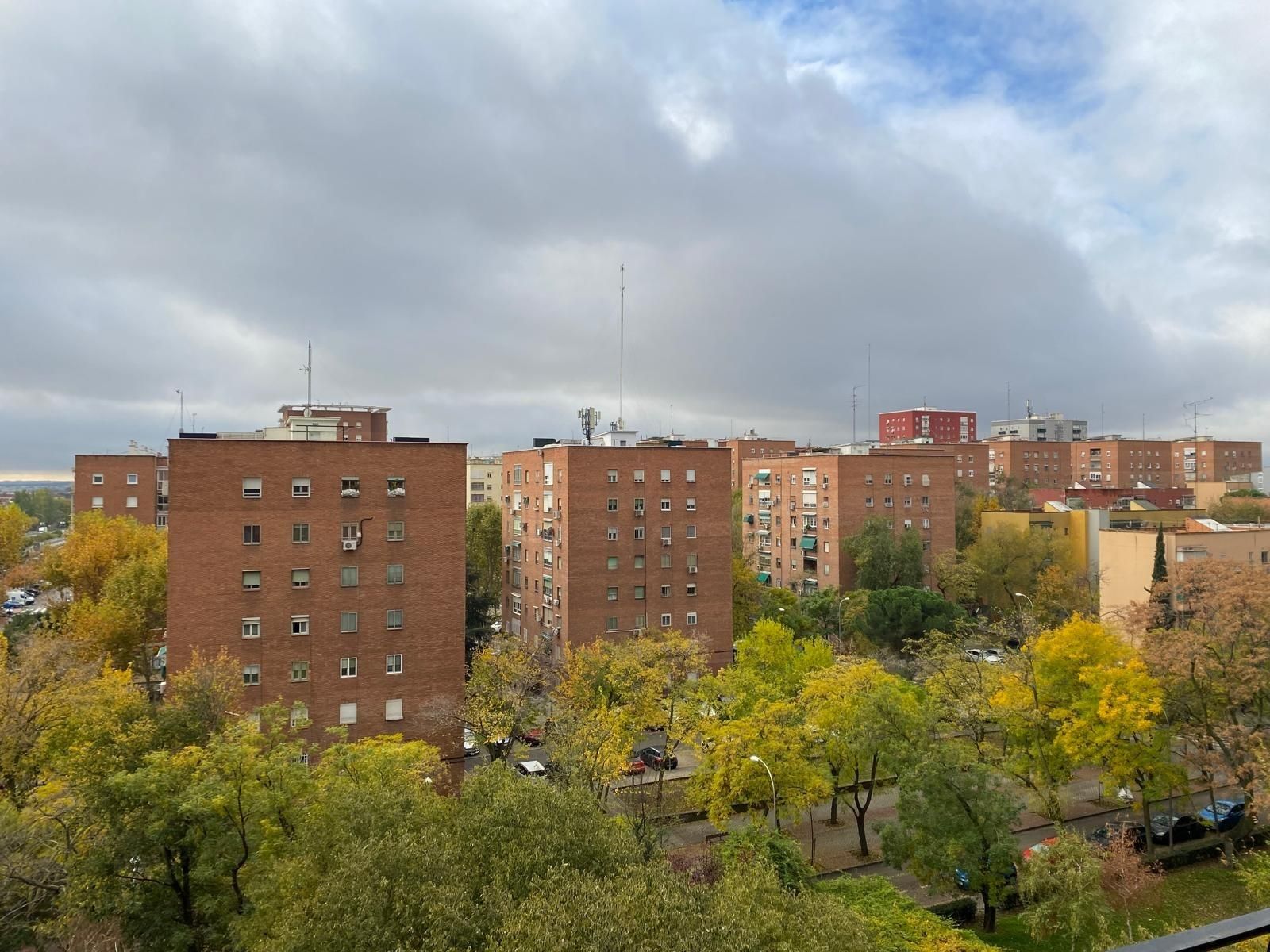 Vista exterior de Piso en venta en  Madrid Capital con Calefacción, Jardín privado y Terraza