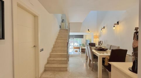 Foto 2 de Casa adosada en venta en Can Bou, Castelldefels