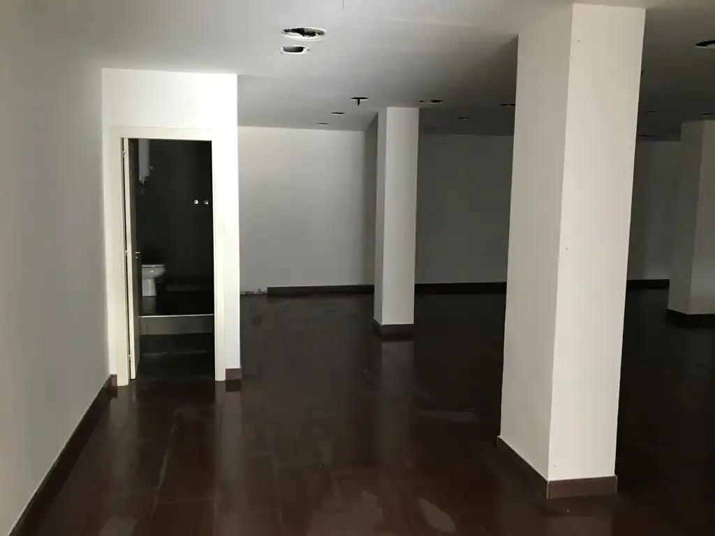 Gewerbefläche zum Verkauf in BARCELONA, imagen 4
