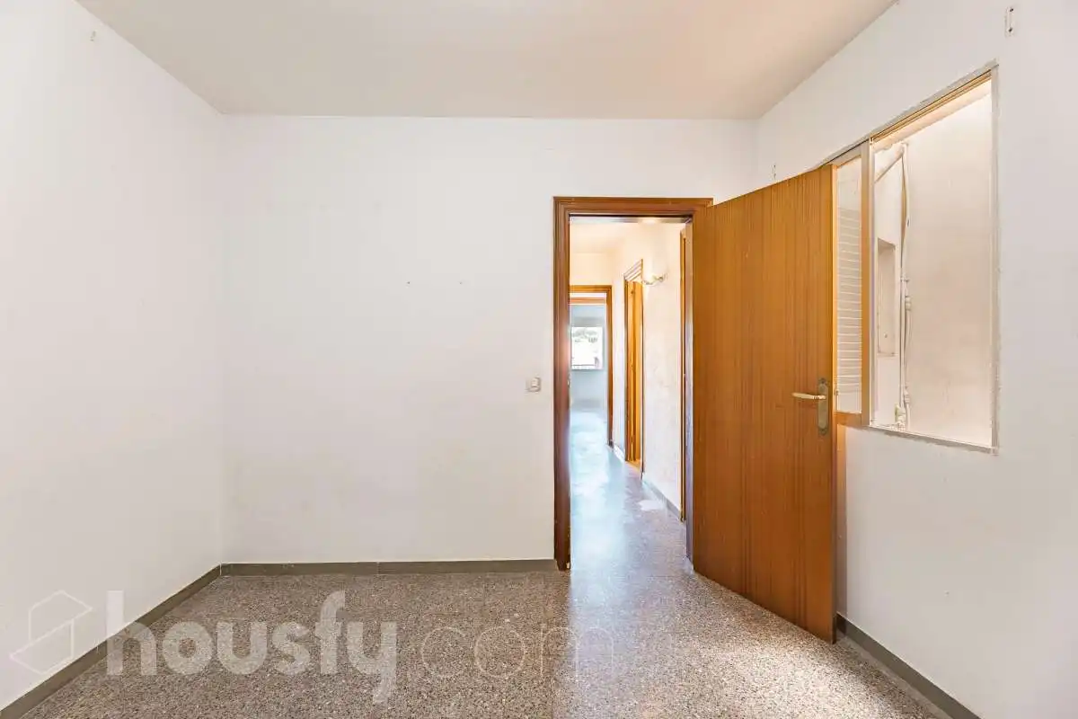 Piso en venta en Sant Pere de Ribes con Calefacción y Balcón