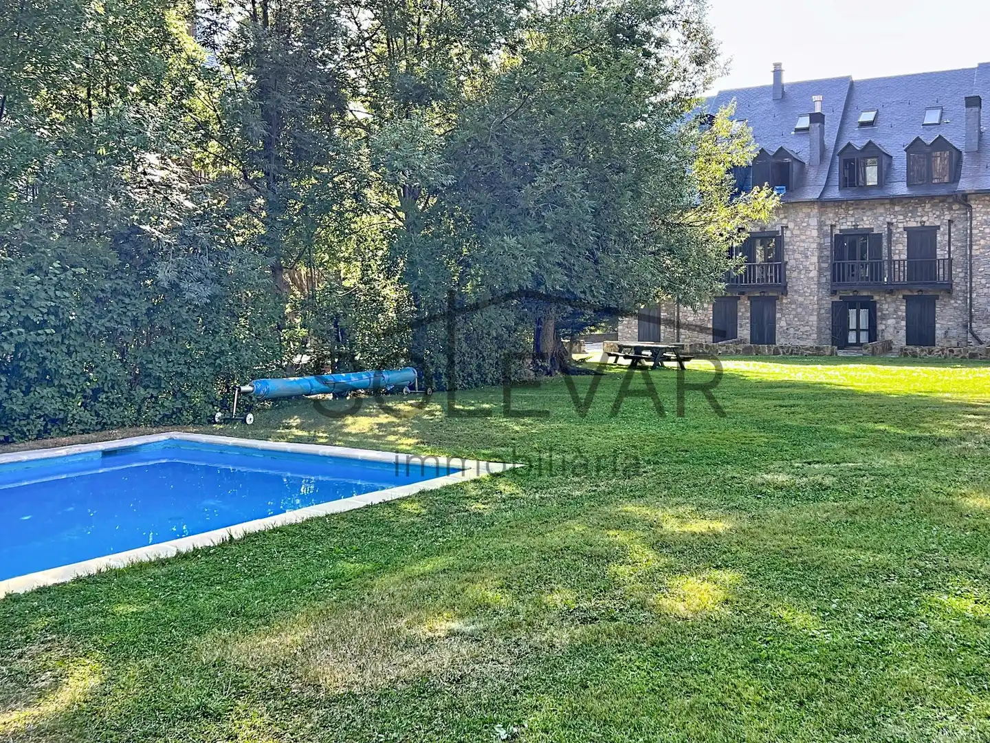 Piscina de Pis en venda en La Vall de Boí amb Jardí privat, Parquet i Piscina