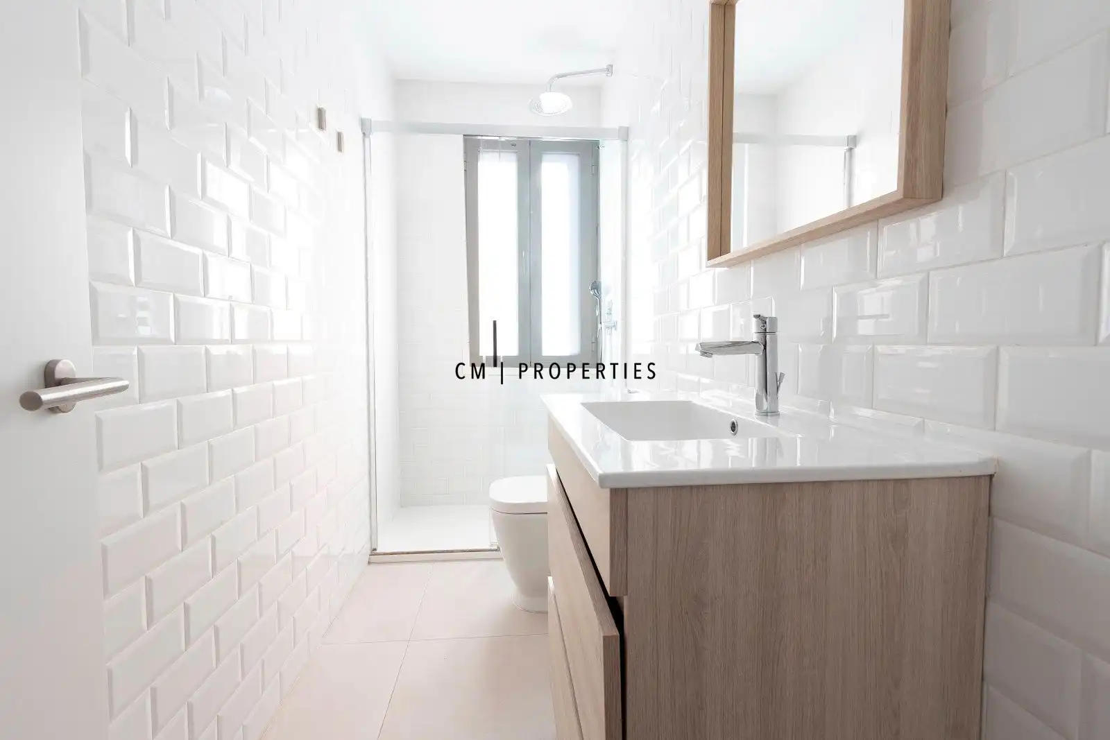 Penthouse with terrace to rent in Roger de Lauria, imagen 11