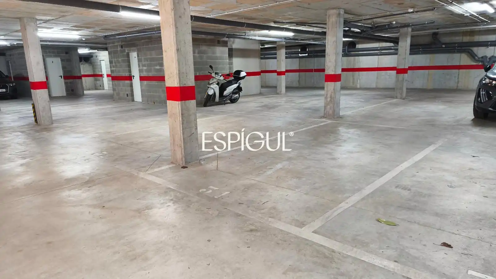 Aparcament de Garatge en venda en Vilablareix