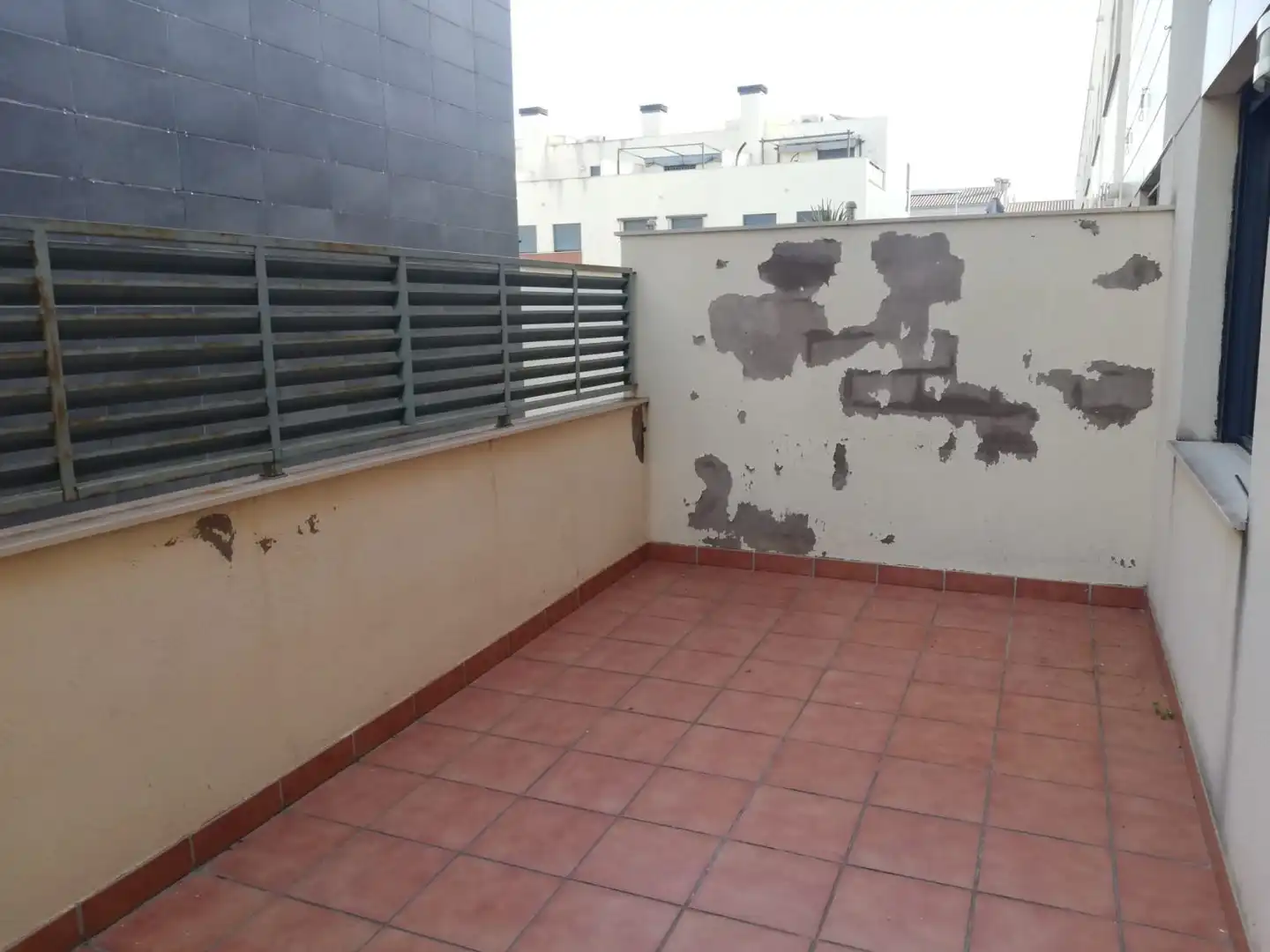 Terrassa de Casa adosada en venda en Castellón de la Plana / Castelló de la Plana amb Aire condicionat, Terrassa i Balcó