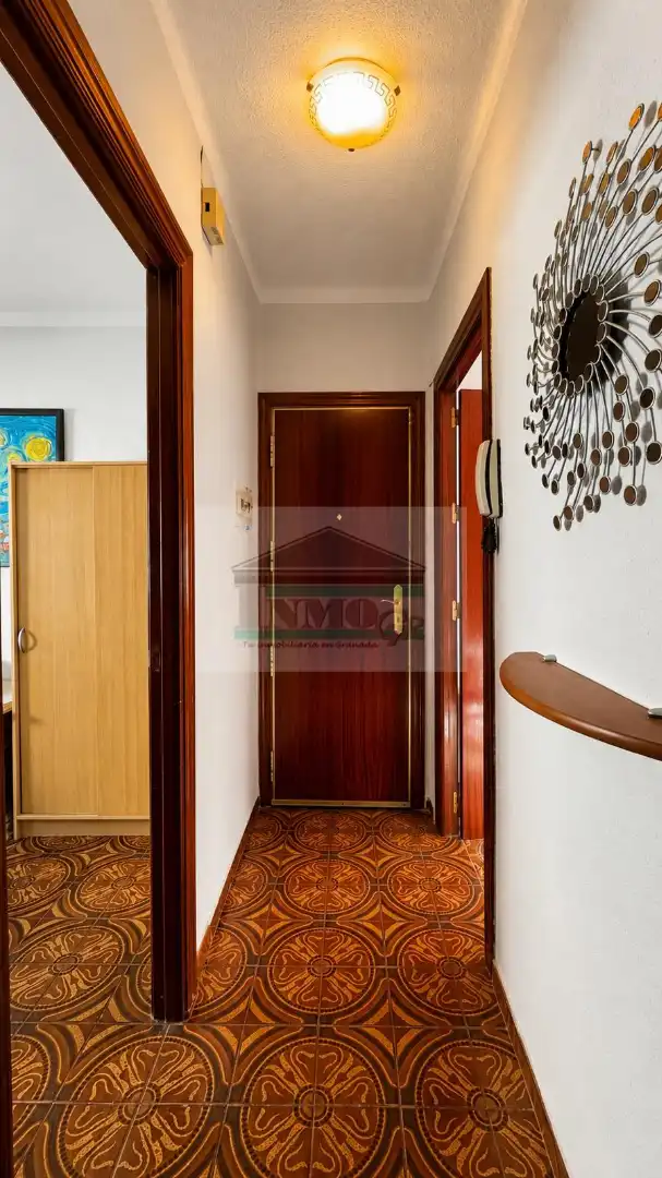 Flat for rent in Granada  with Air Conditioner, Furnished and Balcony