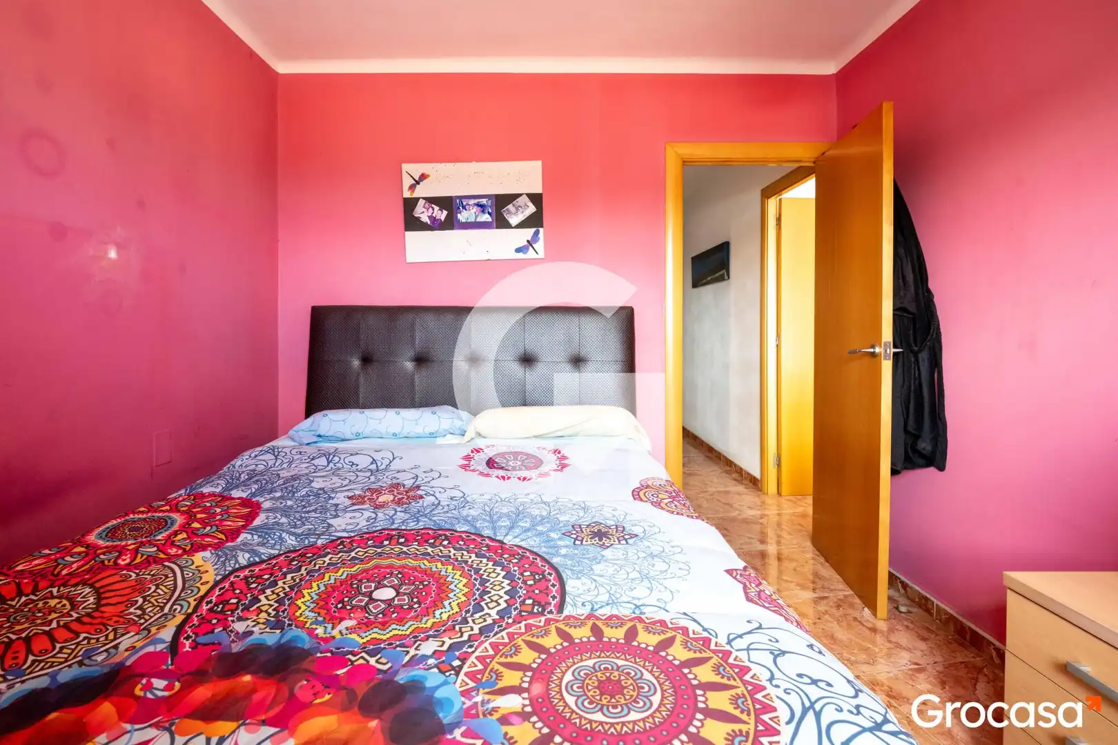 Habitación de Piso en venta en Mataró con Calefacción, Horno y TV