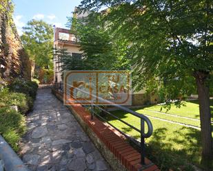 Jardí de Casa o xalet en venda en Cáceres Capital amb Aire condicionat, Calefacció i Jardí privat