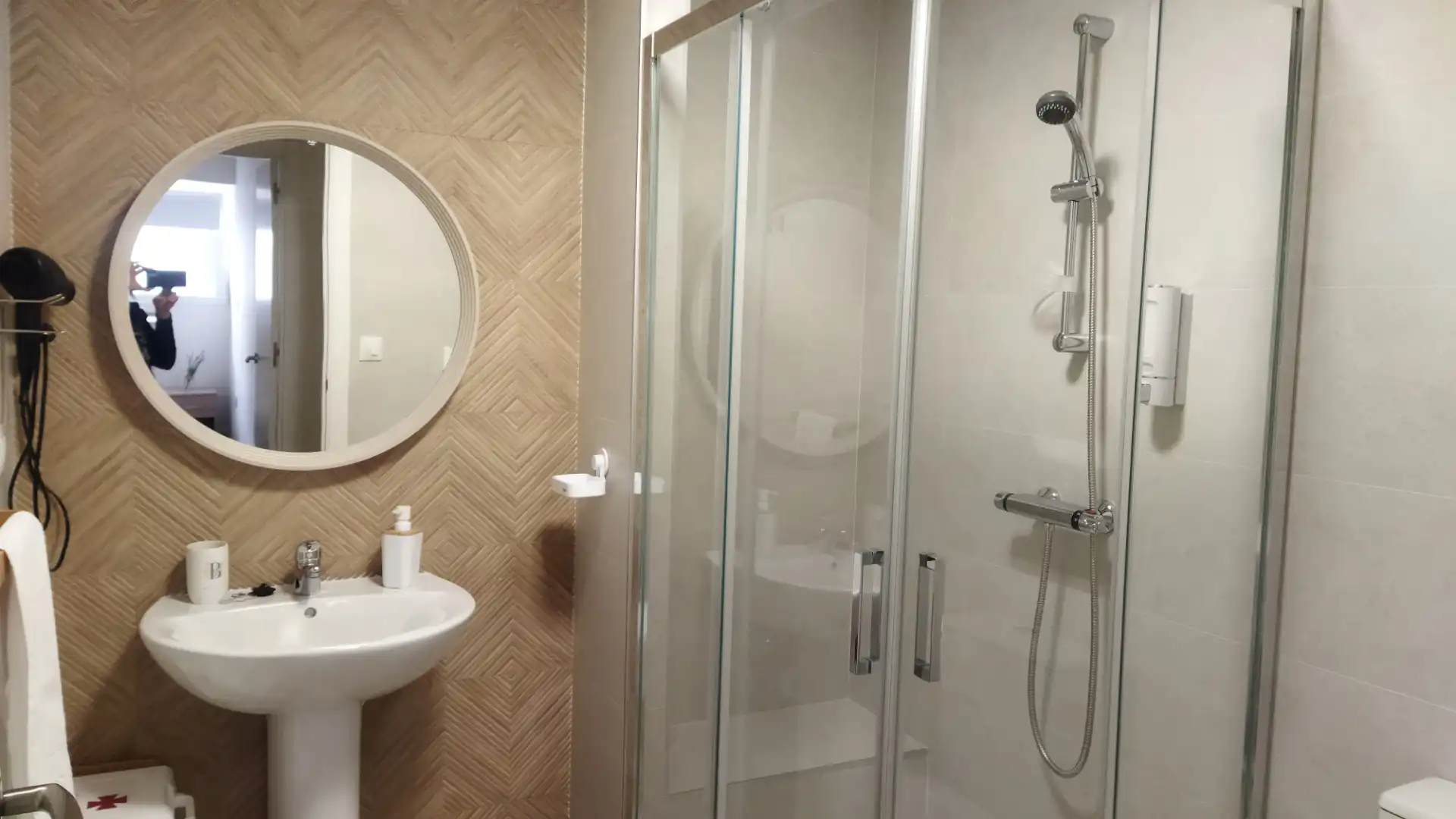 Bathroom of Flat for rent in Cazorla, Jaén