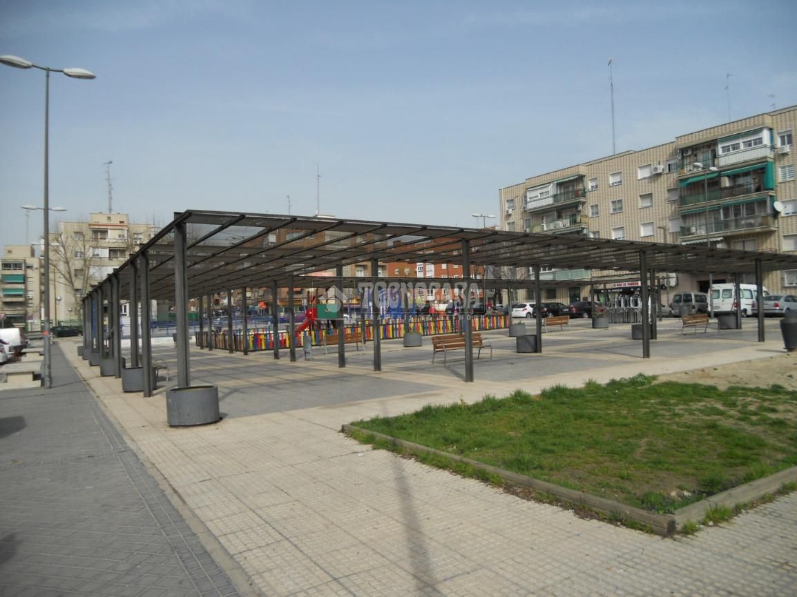 Garage to rent in Sur - PAU 4