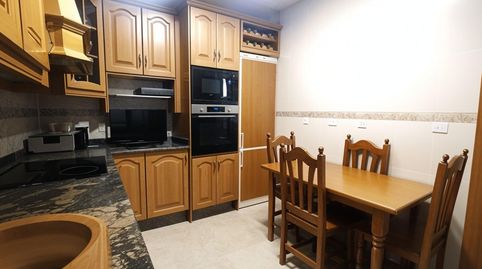Foto 5 de Casa adosada en venta en La Roda, Albacete
