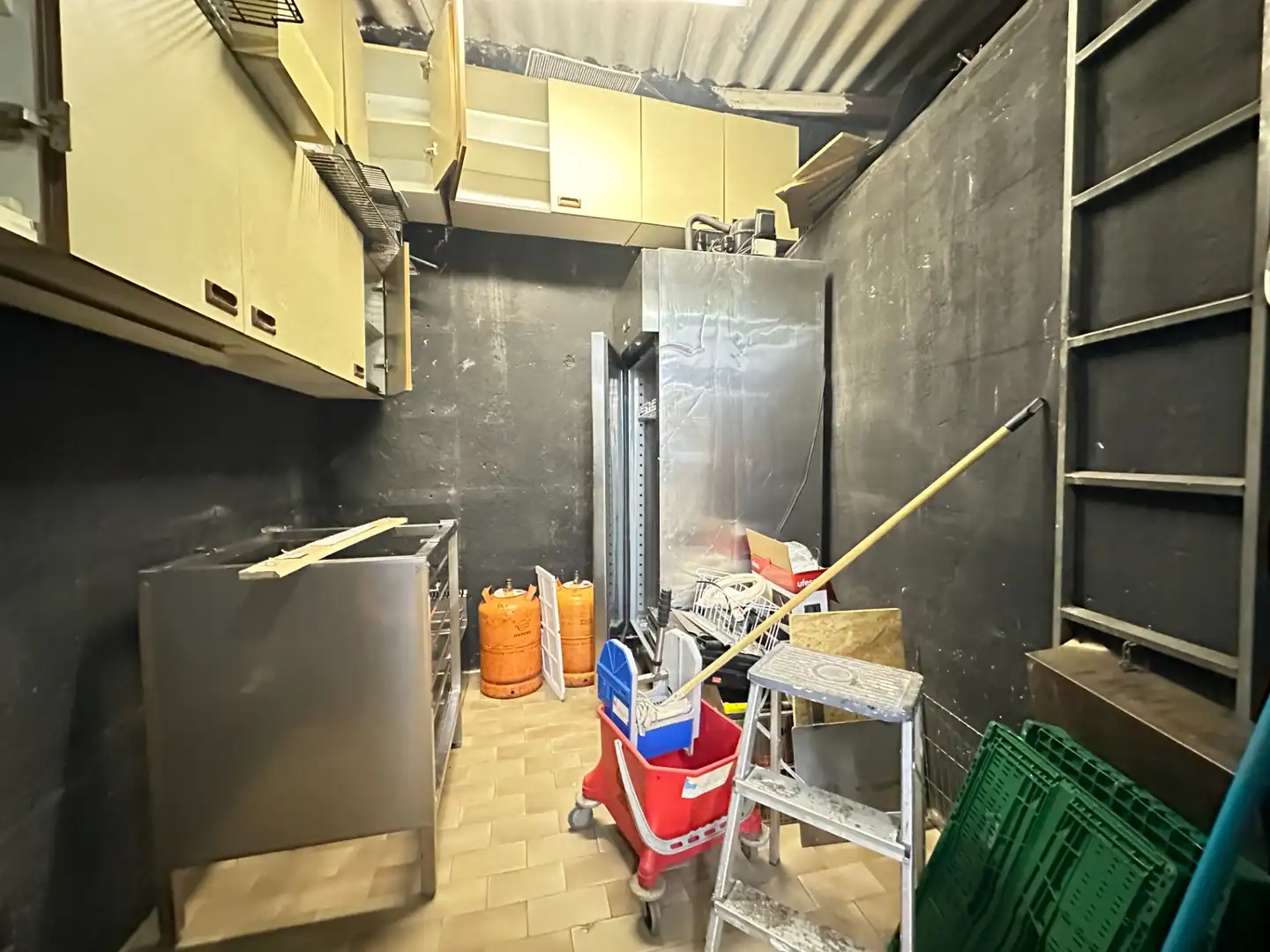 Geschaftsraum zur Miete in Rúa de San Pedro de Mezonzo, Ensanche - Sar