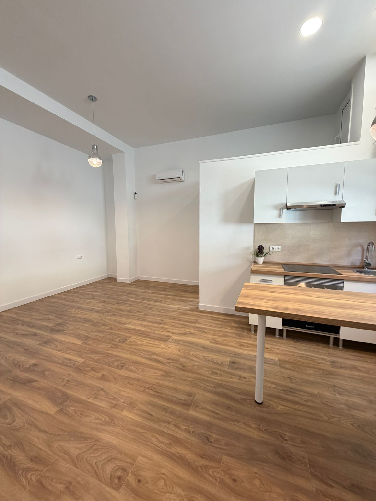 Kitchen of Study for sale in Málaga Capital  with Air Conditioner