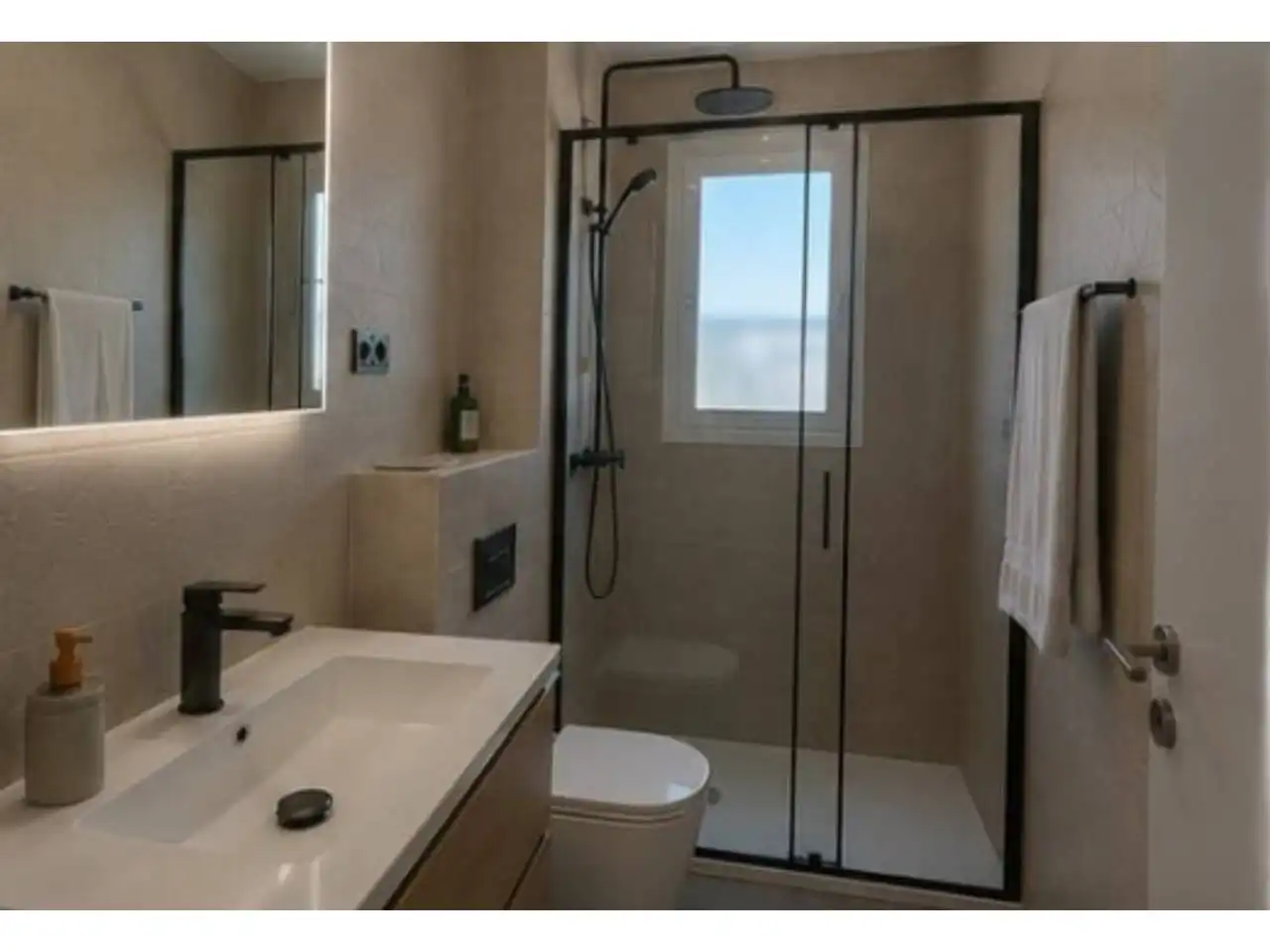 Bathroom of Flat for sale in Santa Eulàlia de Ronçana  with Air Conditioner, Heating and Parquet flooring