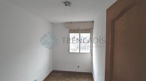 Piso de 3 dormitorios con terraza !  Bien ubicado !Vivienda de 71 m la venta en el barrio de San Fermín, Madrid.La vivienda está d, imatge 4