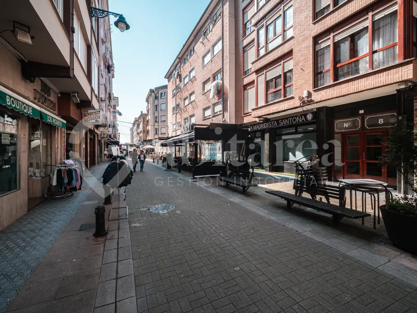 Exterior view of Flat for sale in Santoña  with Heating, Parquet flooring and Balcony