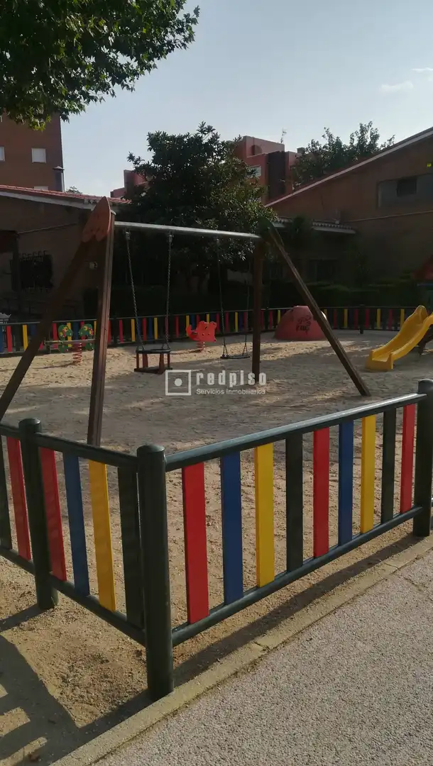 Jardí de Pis en venda en Torrejón de Ardoz amb Calefacció, Jardí privat i Parquet