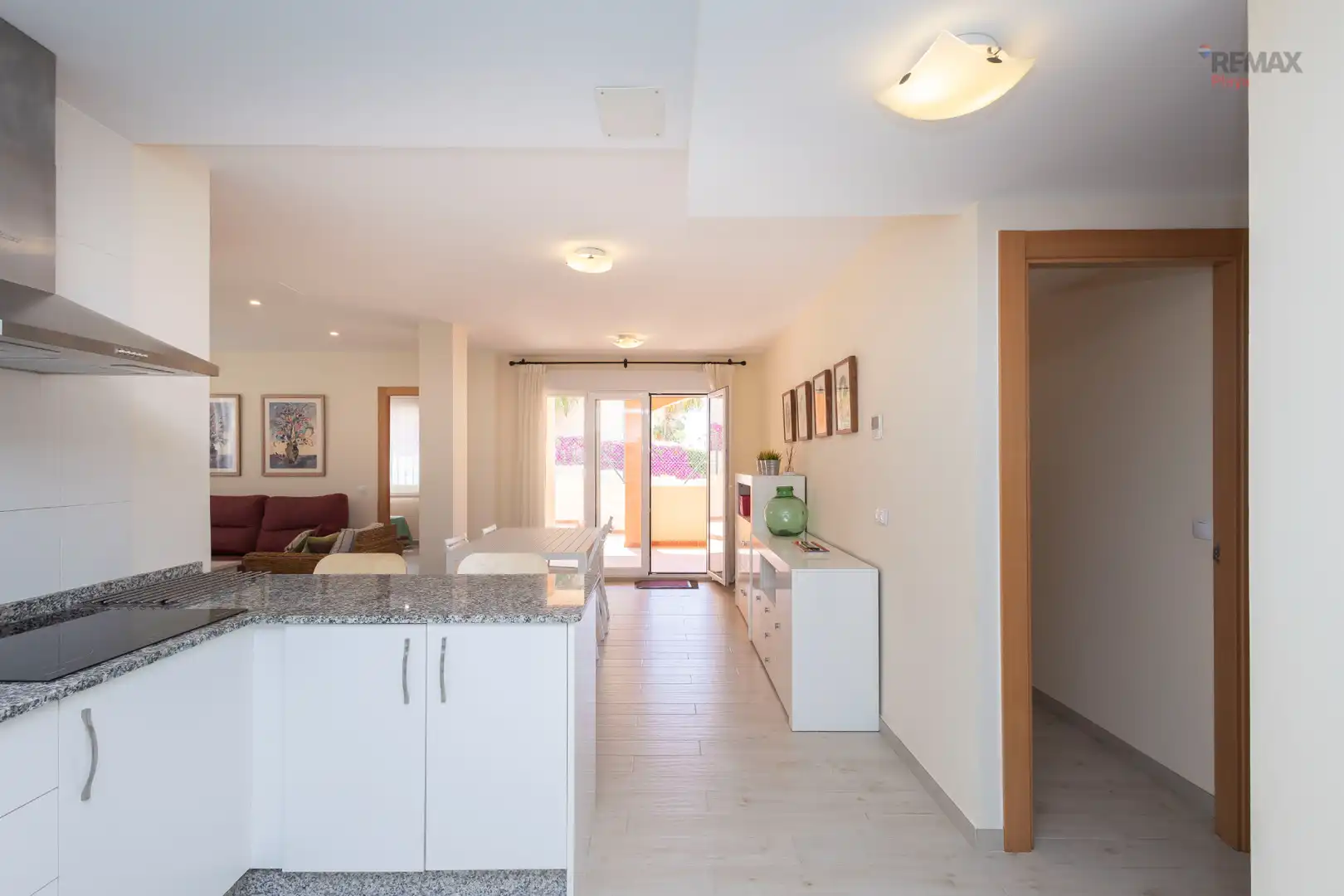 Vivienda con piscina en venta en Calle Islas Canarias, imagen 16