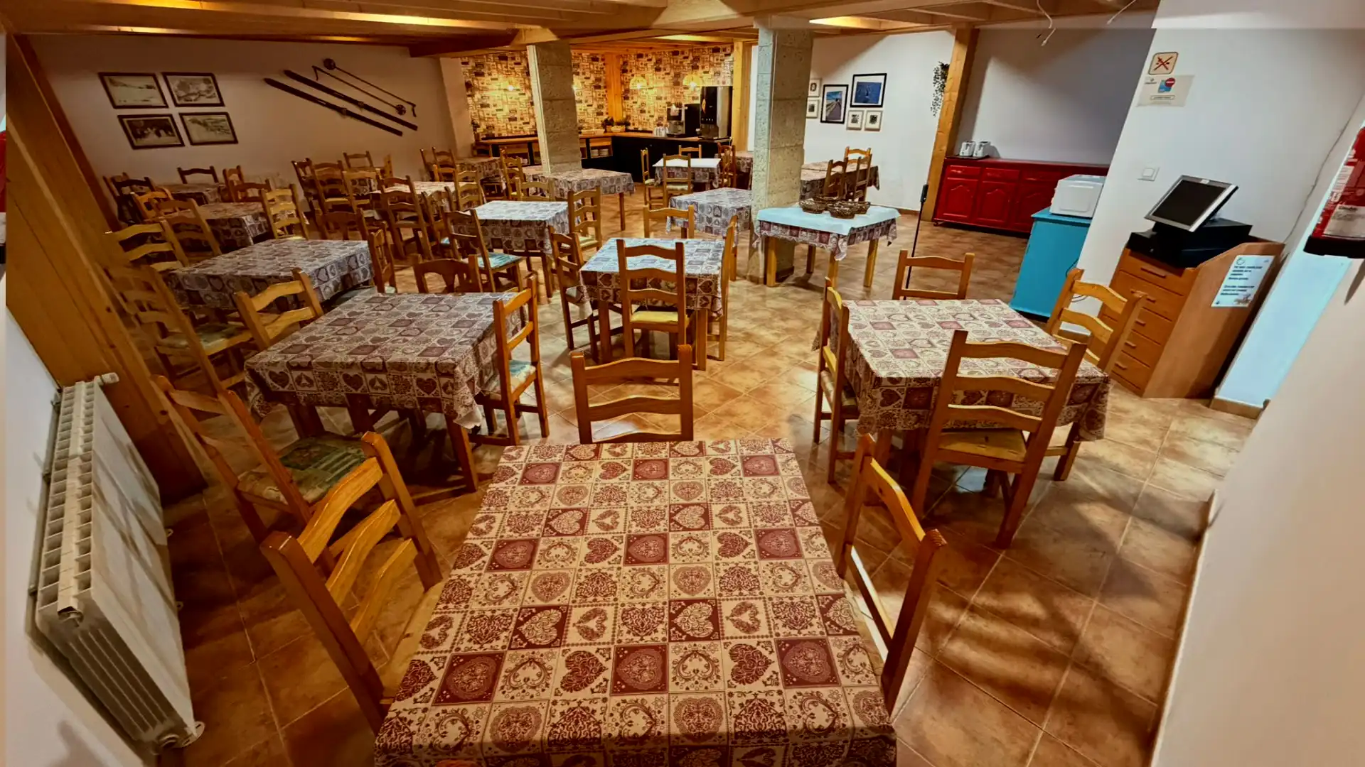 Buildings for sale in Alp