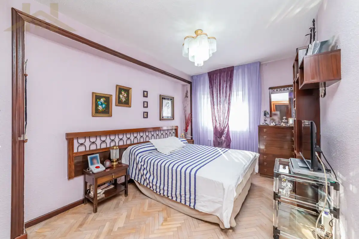 Bedroom of Flat for sale in Alcorcón  with Heating, Terrace and Furnished