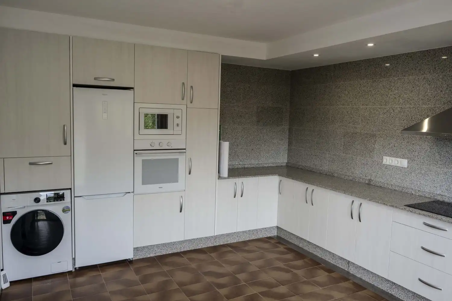 Casa con terraza en venta en Vilaboa
