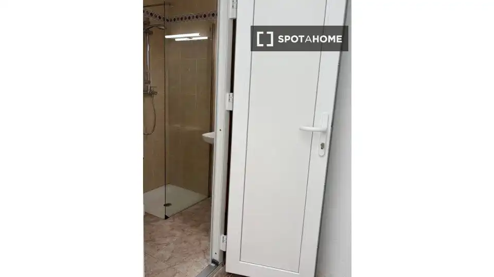 Bathroom of Flat for rent in Cullera  with Air Conditioner, Heating and Furnished
