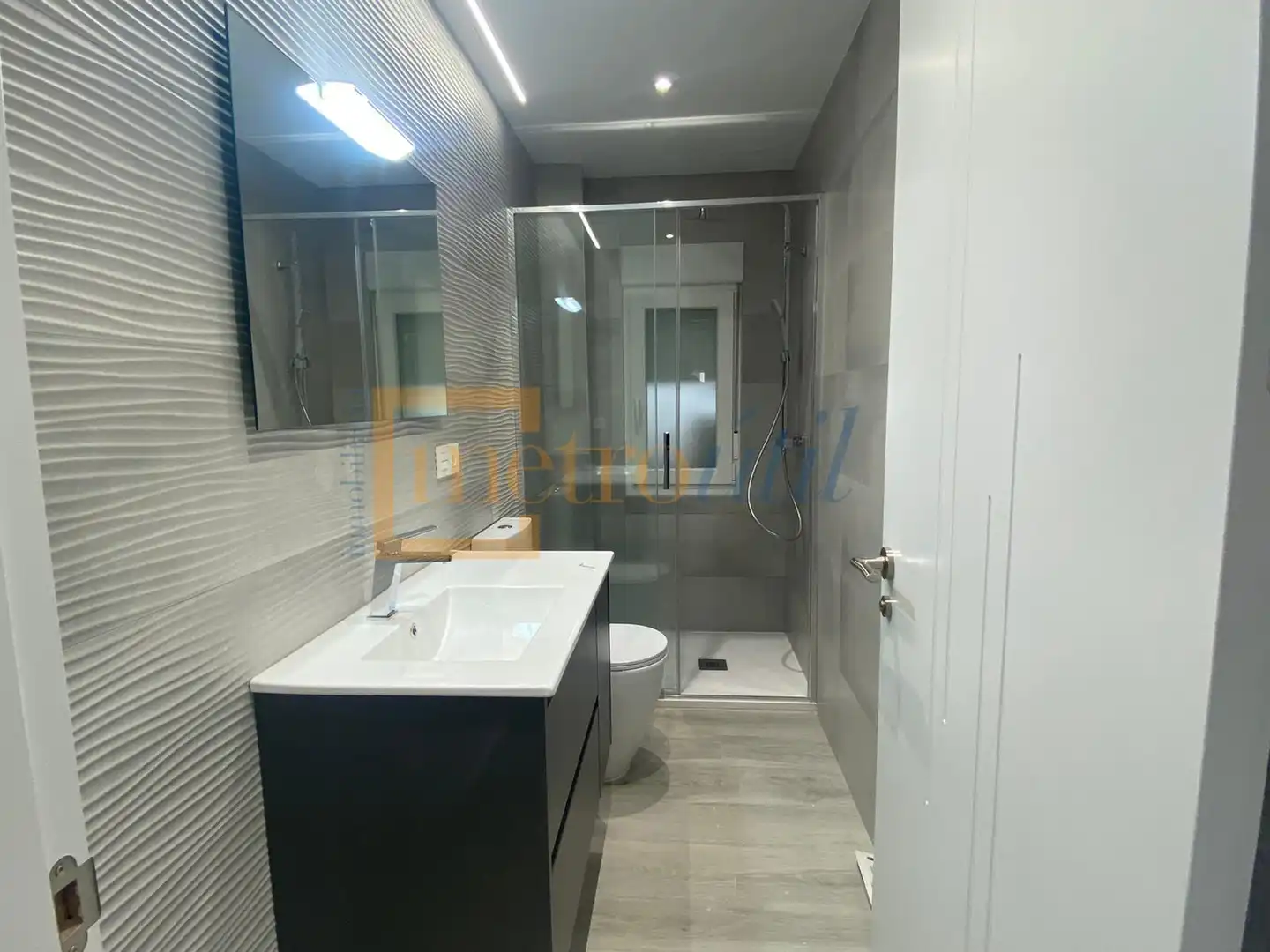 Bathroom of Flat for sale in Vidal