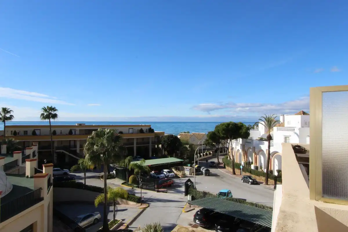 Apartament en venda a Elviria