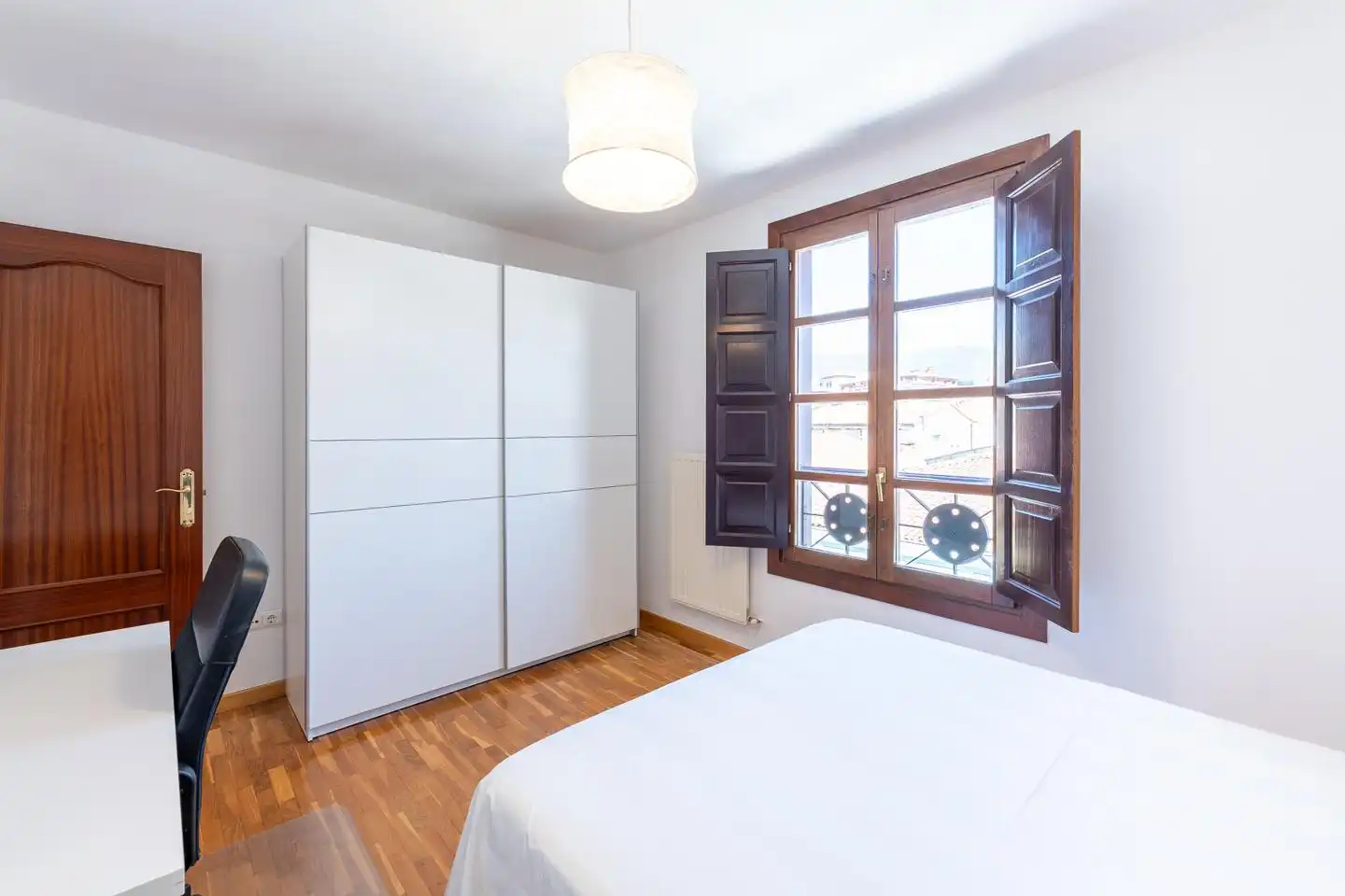 Wohnung zur Miete in Calle Fontán, Fontán
