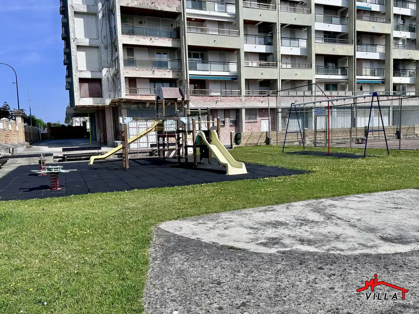 Parking of Flat for sale in Laredo  with Heating and Terrace