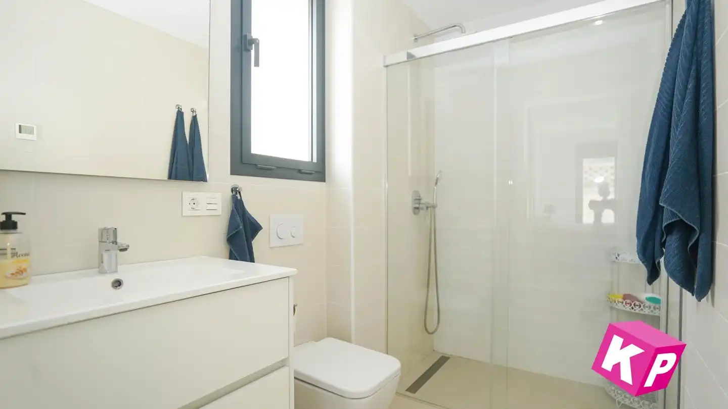 Baño de Planta baja en venta en Santa Pola con Aire acondicionado, Calefacción y Terraza