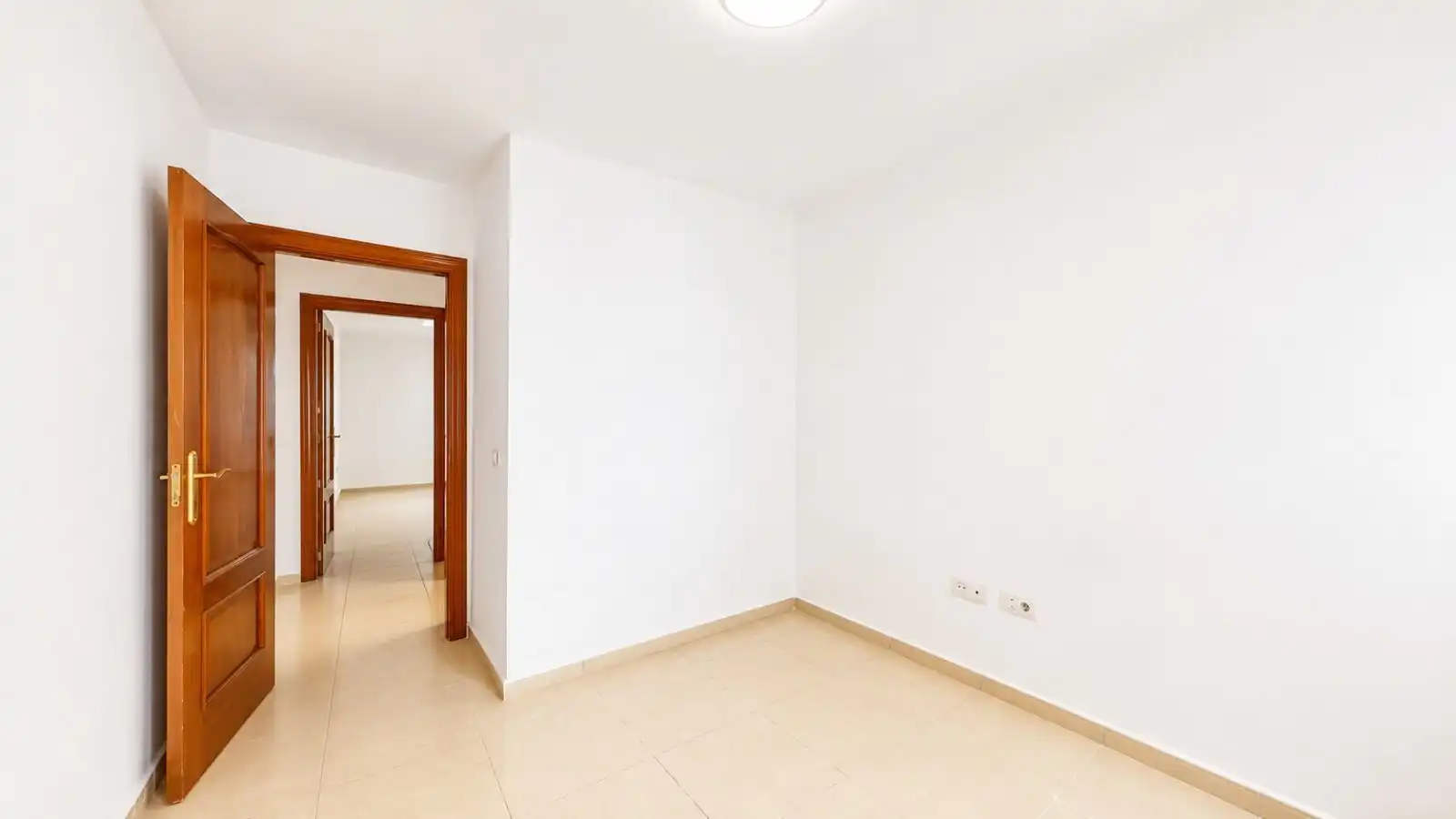 Dormitori de Àtic en venda en Buzanada