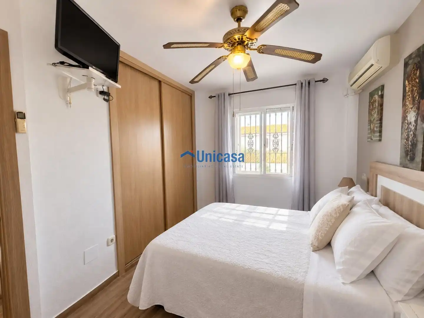 Bedroom of Detached homes for sale in Churriana
