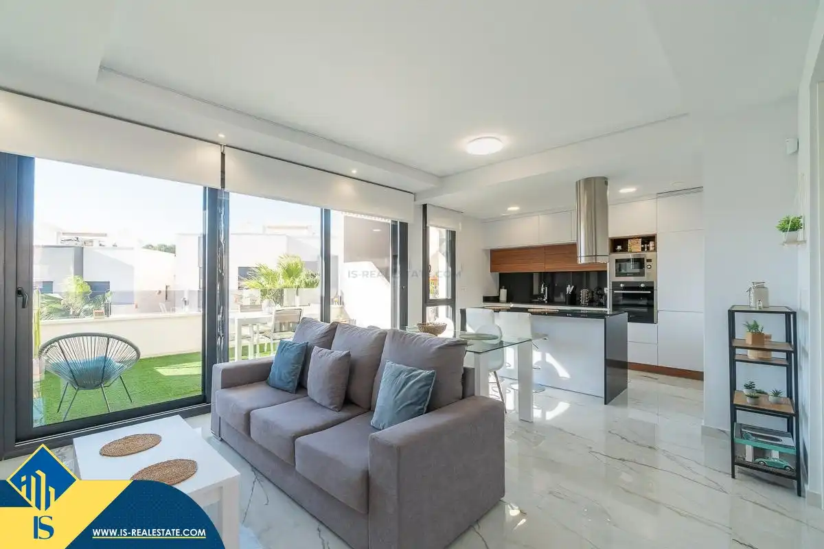 Piso con piscina en venta en Orihuela Costa