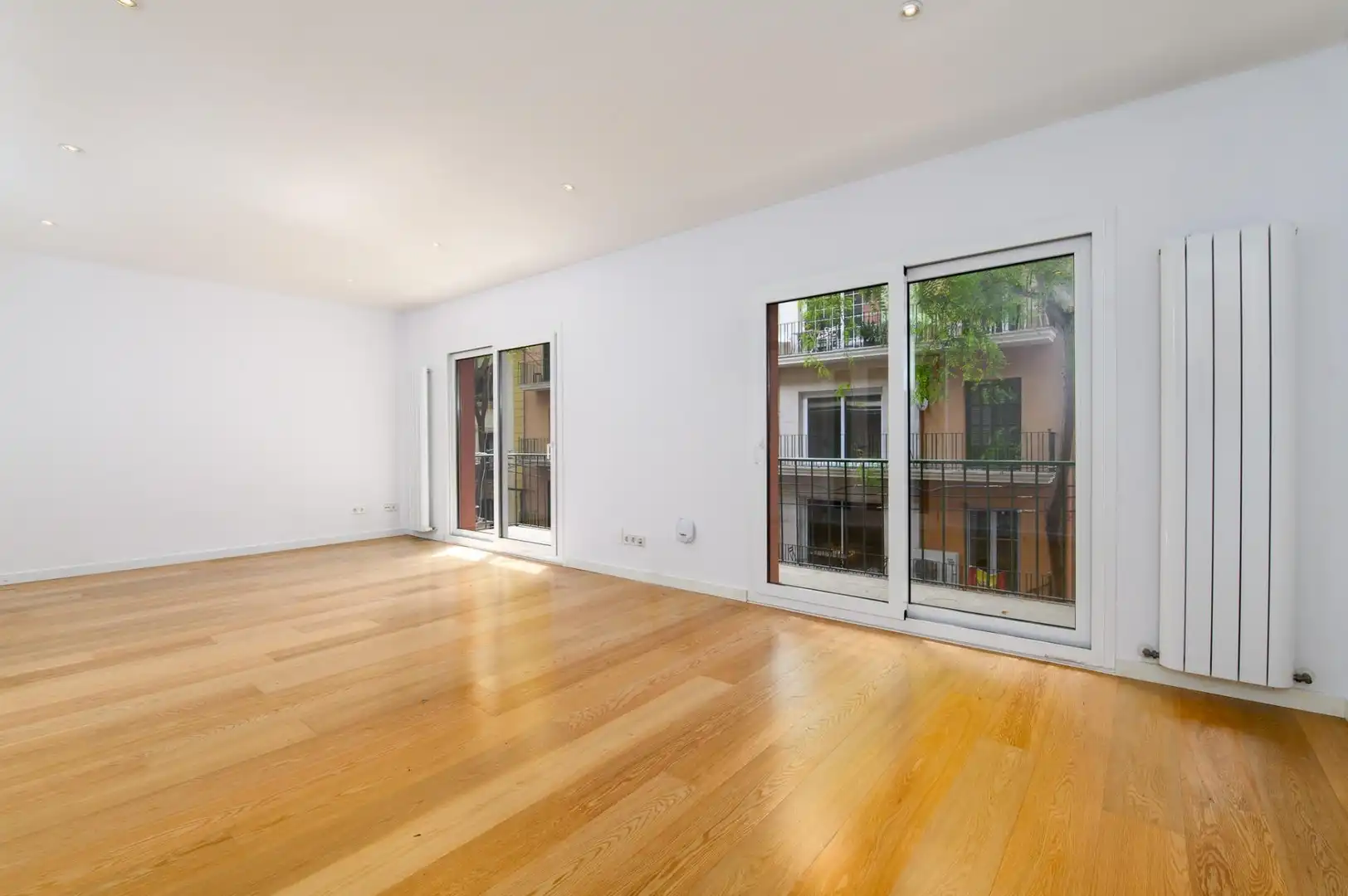 Flat with terrace for sale in BARO DE SANTA MARIA DEL S, imagen 6