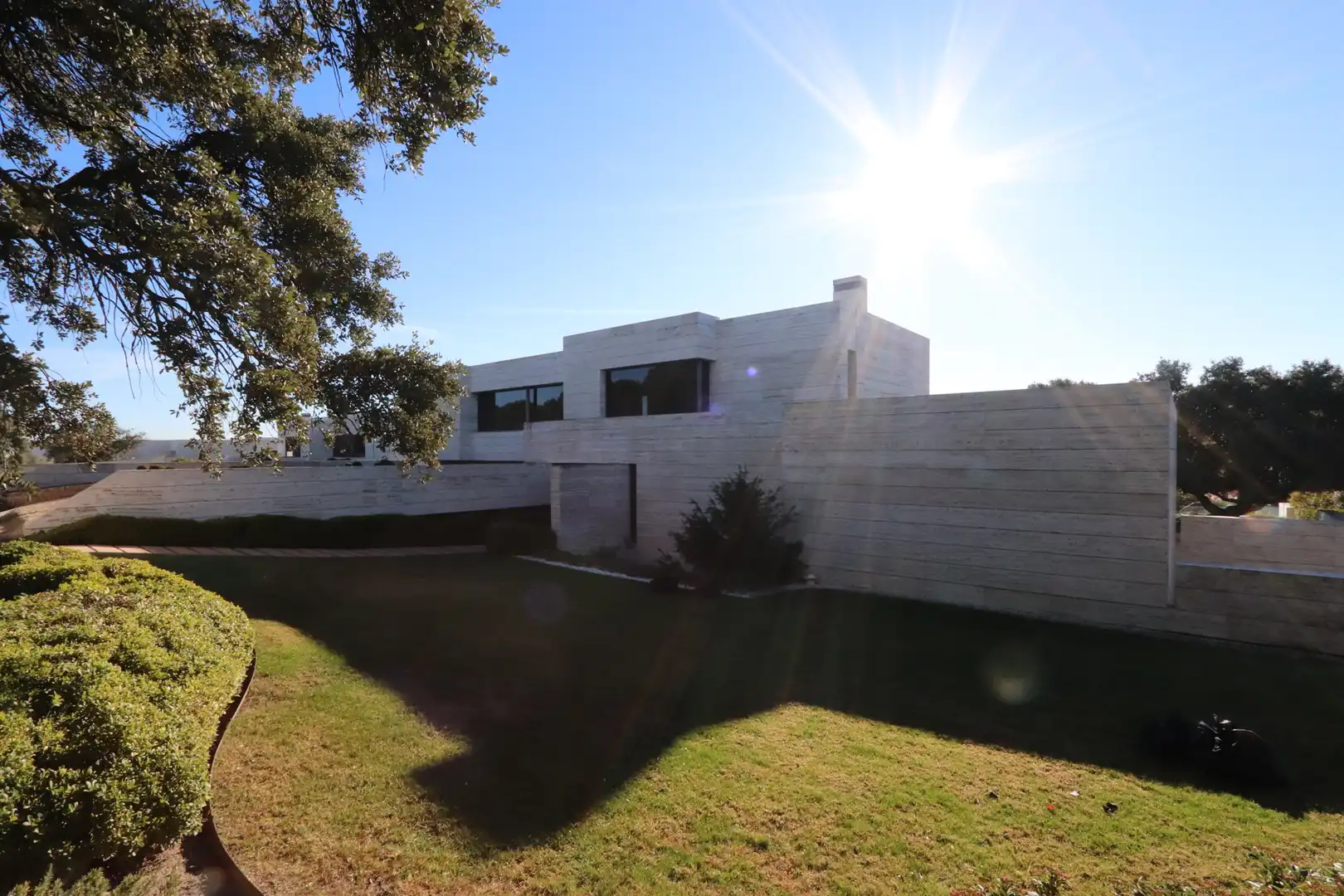 Exterior view of Houses for rent in Pozuelo de Alarcón  with Air Conditioner, Heating and Private garden