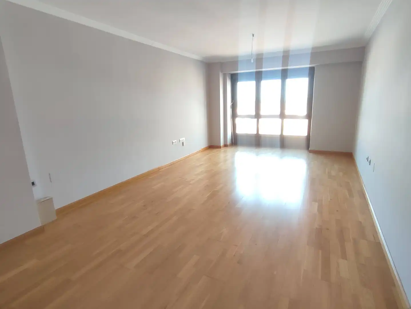Sala de estar de Piso en venta en Medina del Campo con Aire acondicionado, Calefacción y Parquet