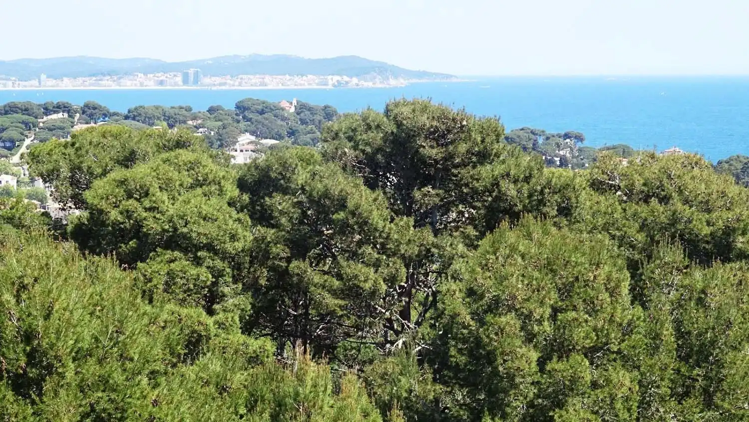 Apartament en venda en Sant Feliu de Guíxols amb Aire condicionat, Calefacció i Jardí privat