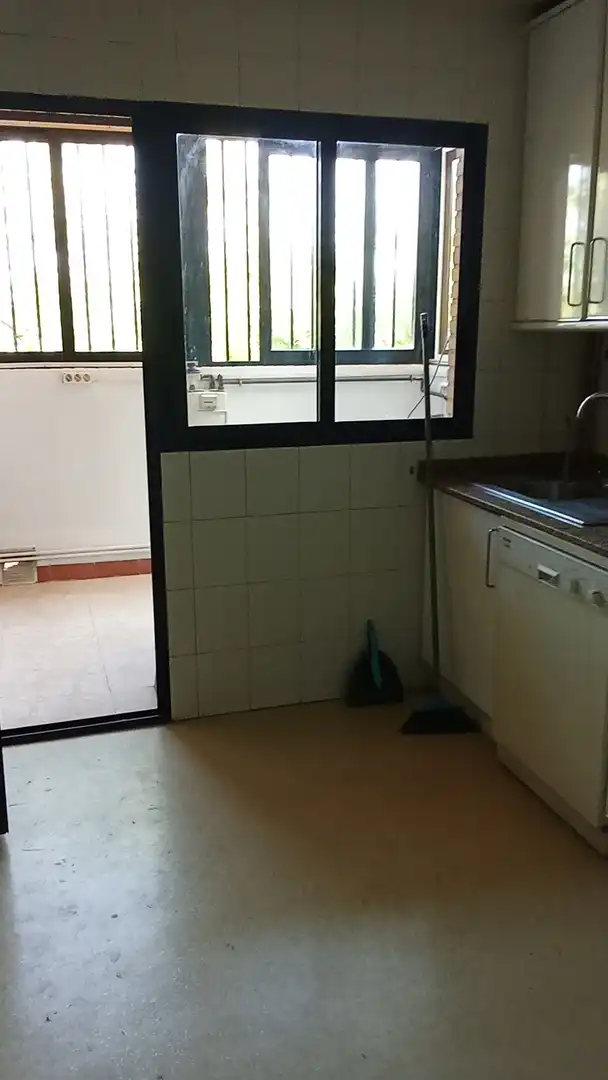 Cuina de Casa o xalet en venda en Murcia amb Aire condicionat, Forn i Balcó