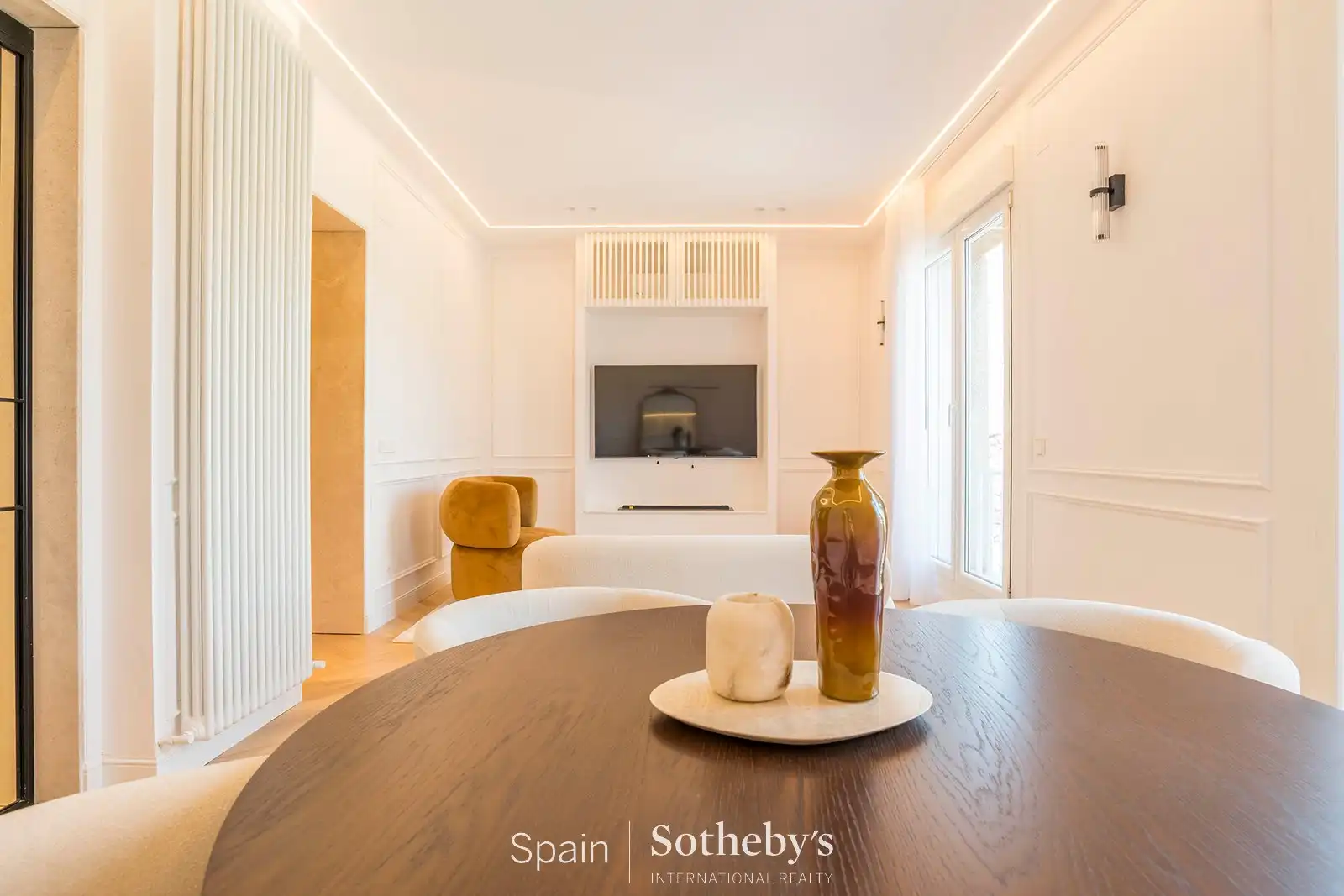Dining room of Apartments for sale in Madrid  with Air Conditioner and Heating