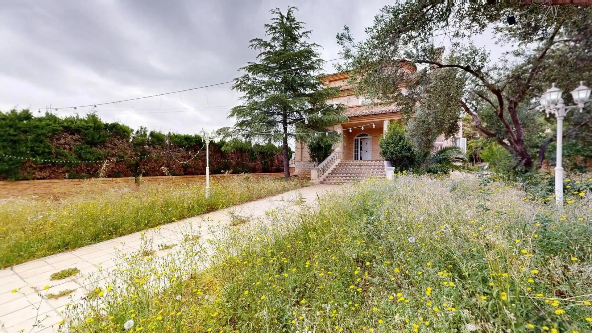 Jardí de Casa o xalet en venda en Torrent amb Terrassa, Traster i Piscina